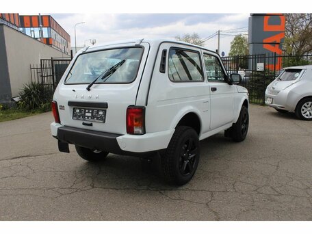 2026 Lada (ВАЗ) Niva Legend I, белый, 1258000 рублей, вид 3