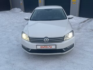 2011 Volkswagen Passat B7, белый, 1030000 рублей, вид 3