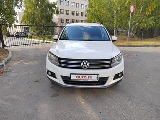 2011 Volkswagen Tiguan I Рестайлинг, белый, 876000 рублей, вид 1