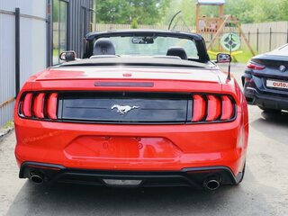 2019 Ford Mustang VI Рестайлинг, красный, 3200000 рублей, вид 3