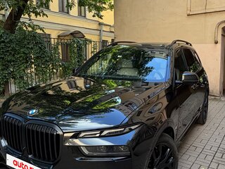 2024 BMW X7 40i I (G07) Рестайлинг, чёрный, 10500000 рублей, вид 2