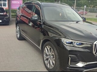 2020 BMW X7 40i I (G07), чёрный, 7500000 рублей, вид 3