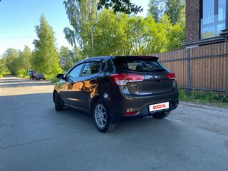 2017 Kia Rio III Рестайлинг, коричневый, 1300000 рублей, вид 5