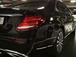 2017 Mercedes-Benz E-Класс 400 V (W213, S213, C238), чёрный, 3950000 рублей, вид 5