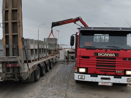 1993 Scania 93, красный, 2150000 рублей, вид 2