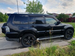 2006 Mitsubishi Pajero IV, чёрный, 1249000 рублей, вид 3