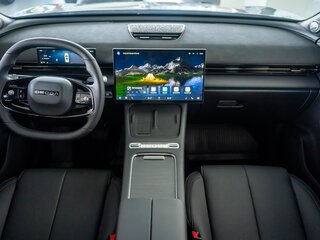 2026 Omoda C7, серебристый, 3099000 рублей, вид 3