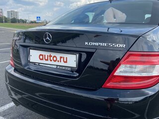 2010 Mercedes-Benz C-Класс 180 BlueEFFICIENCY III (W204), чёрный, 1100000 рублей, вид 5