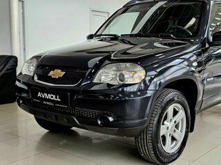 2016 Chevrolet Niva I Рестайлинг, синий, 859000 рублей, вид 3