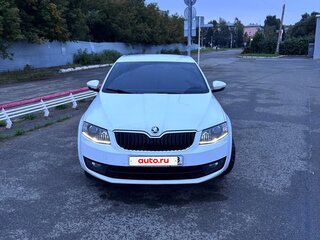 2013 Skoda Octavia III (A7), белый, 1400000 рублей, вид 1