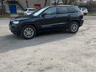 2014 Jeep Grand Cherokee IV (WK2) Рестайлинг, чёрный, 2600000 рублей, вид 4