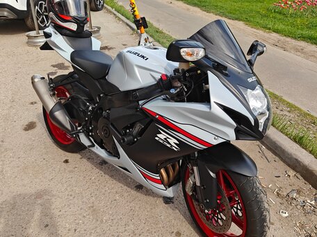 2022 Suzuki GSX-R 600, серый, 1150000 рублей, вид 2