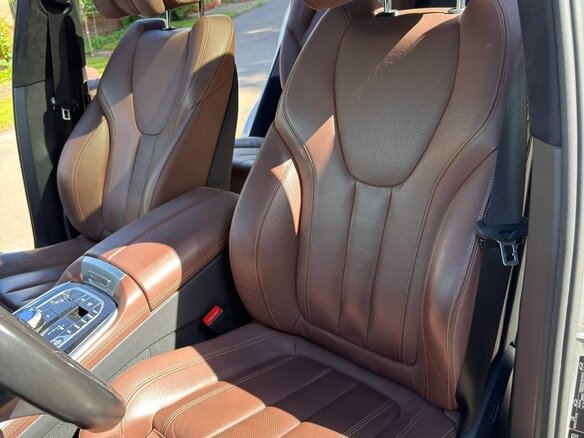2020 BMW X7 30d I (G07), белый, 7300000 рублей - вид 12