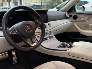 2018 Mercedes-Benz E-Класс 200 V (W213, S213, C238), чёрный, 4000000 рублей, вид 4