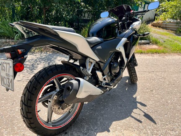 2011 Honda CBR 250R, чёрный, 330000 рублей - вид 2