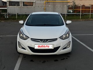 2015 Hyundai Elantra V (MD) Рестайлинг, белый, 870000 рублей, вид 3