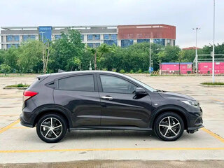 2021 Honda Vezel I Рестайлинг, чёрный, 1355520 рублей, вид 4