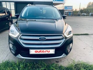 2016 Ford Kuga II Рестайлинг, чёрный, 1400000 рублей, вид 1