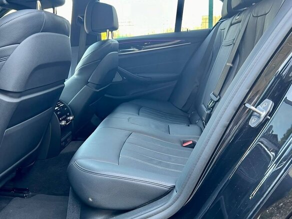 2019 BMW 5 серии 520i VII (G30/G31/G38), чёрный, 3524878 рублей - вид 17