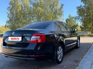 2018 Skoda Octavia III (A7) Рестайлинг, чёрный, 1850000 рублей, вид 4