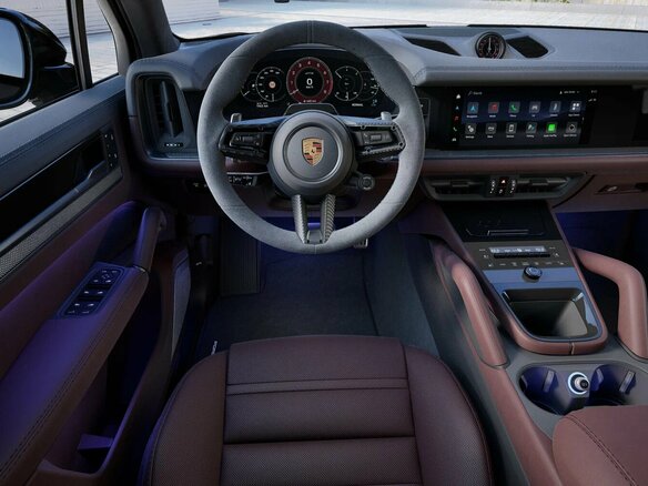 2026 Porsche Cayenne GTS III Рестайлинг, чёрный, 26756180 рублей - вид 10