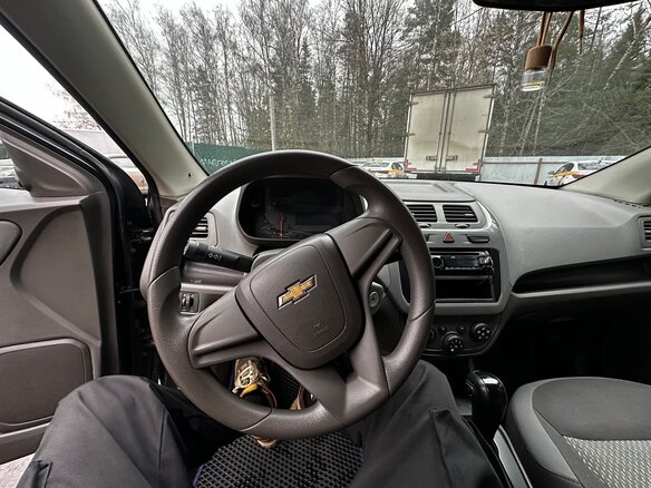 2013 Chevrolet Cobalt II, чёрный, 480000 рублей - вид 12