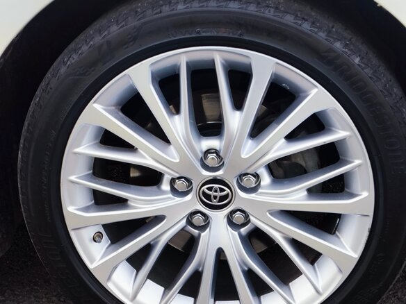 2019 Toyota Camry VIII (XV70), белый, 3700000 рублей - вид 14