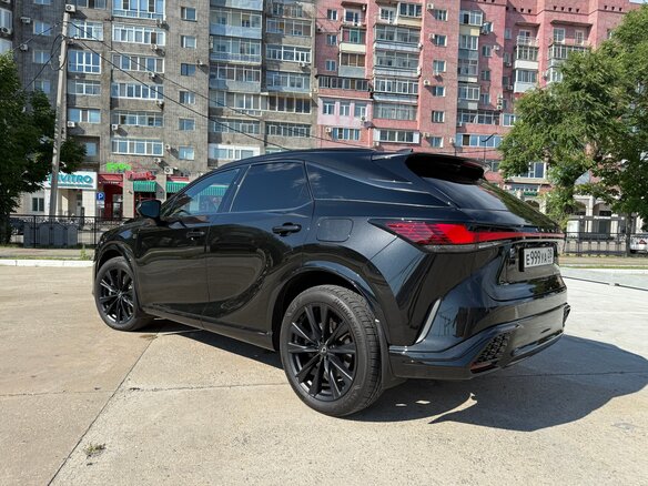 2022 Lexus RX 500h V, чёрный, 10600000 рублей - вид 8