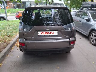 2010 Mitsubishi Outlander II Рестайлинг, коричневый, 1300000 рублей, вид 2