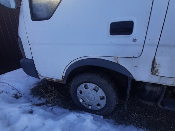 2004 Kia K-Series, белый, 500000 рублей - вид 12