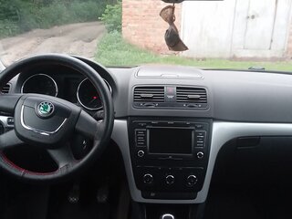 2012 Skoda Yeti I, коричневый, 610000 рублей, вид 4