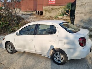 2000 Toyota Platz, белый, 400000 рублей, вид 5