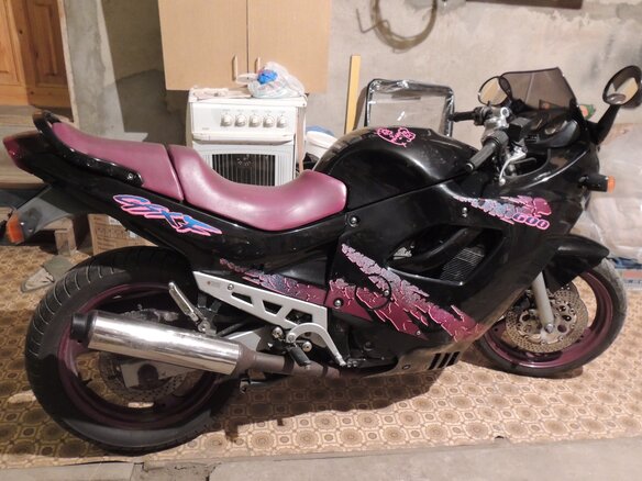 1995 Suzuki GSX 600F Katana, чёрный, 420000 рублей - вид 7
