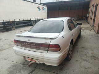 1997 Nissan Maxima IV (A32), белый, 350000 рублей, вид 2