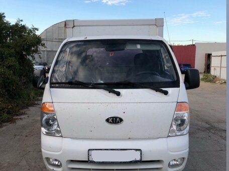 2010 Kia Bongo, белый, 950000 рублей, вид 4