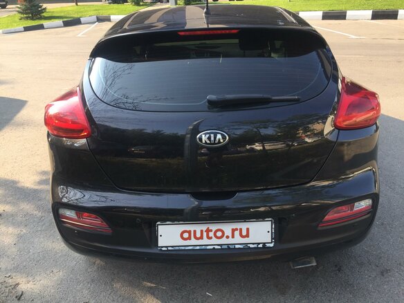 2013 Kia Ceed II, чёрный, 950000 рублей - вид 4