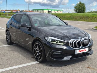 2021 BMW 1 серии 118i III (F40), чёрный, 2150000 рублей, вид 5