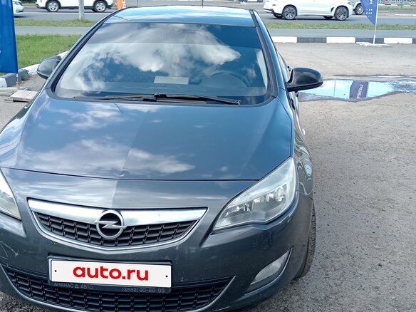 2011 Opel Astra J, чёрный, 600000 рублей