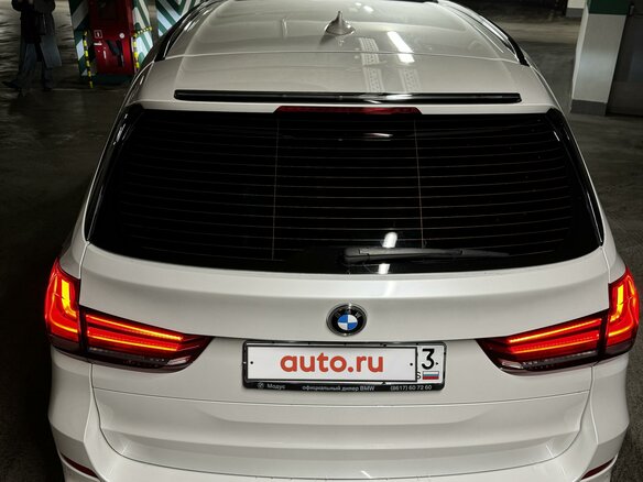 2017 BMW X5 30d III (F15), белый, 6450000 рублей - вид 5