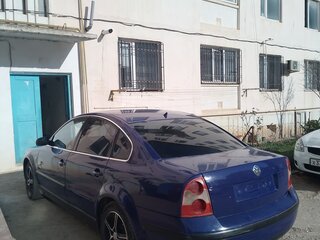 2001 Volkswagen Passat B5 Рестайлинг, синий, 330000 рублей, вид 4