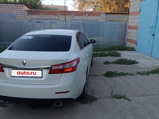 2010 Renault Latitude I, белый, 1250000 рублей, вид 3