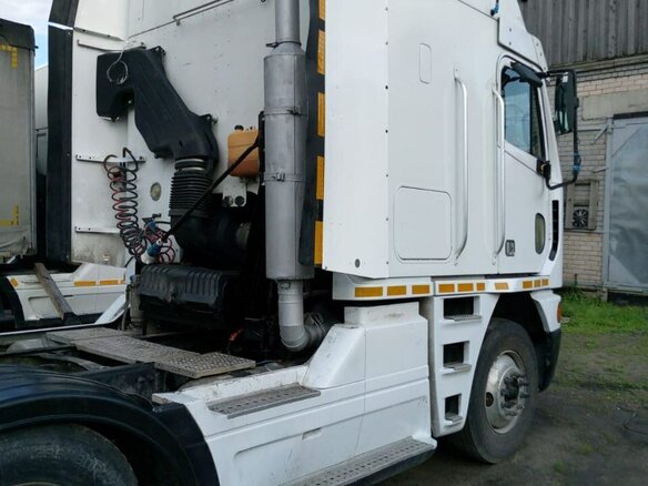 1999 Freightliner Argosy, белый, 1300000 рублей - вид 8