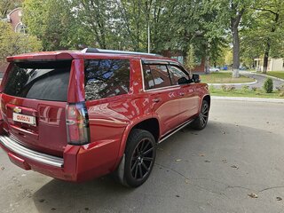 2016 Chevrolet Tahoe IV, красный, 3500000 рублей, вид 4