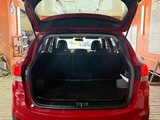 2014 Hyundai ix35 I Рестайлинг, красный, 1500000 рублей, вид 4