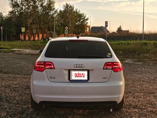 2011 Audi A3 II (8P) Рестайлинг 2, белый, 1200000 рублей, вид 4