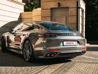 2017 Porsche Panamera 4S II, серый, 6400000 рублей, вид 4