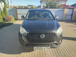 2014 SsangYong Actyon II Рестайлинг, чёрный, 900000 рублей, вид 1