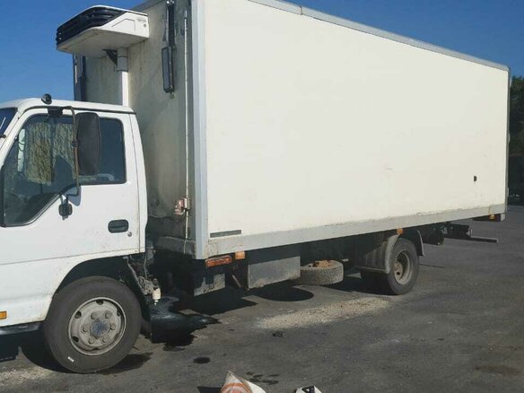 2011 Isuzu Como, белый, 1850000 рублей - вид 1