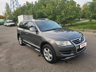 2008 Volkswagen Touareg I Рестайлинг, серый, 1290000 рублей, вид 1