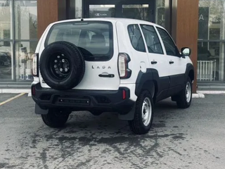 2026 Lada (ВАЗ) Niva Travel I Рестайлинг, серый, 1418000 рублей, вид 4